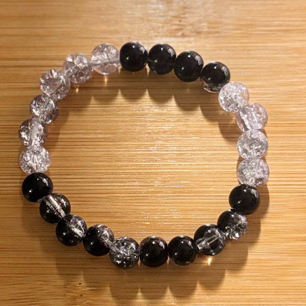 Black & Clear Beaded Bracelet (Odd’s Trinkets)